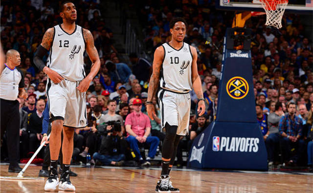 NBA ｜ 东契奇紫金首秀 湖人轻取爵士6连胜