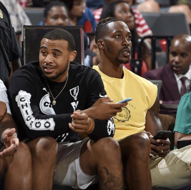 [国际足球]杜埃获得2025年欧洲金童奖