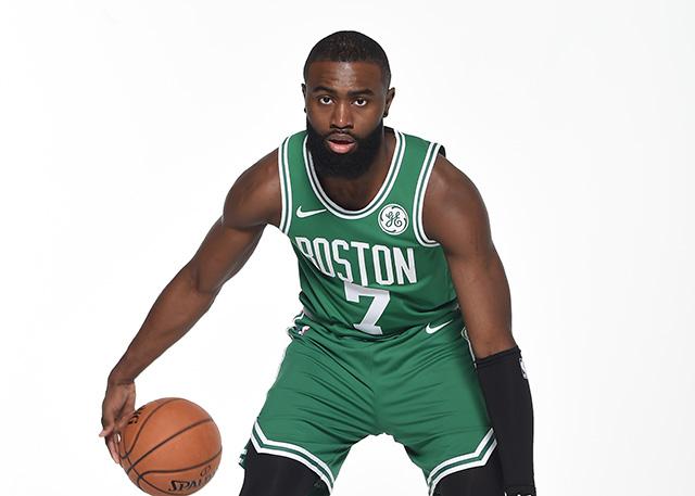 东契奇成为自13年科比后首位连续四场比赛得分30+的湖人后卫