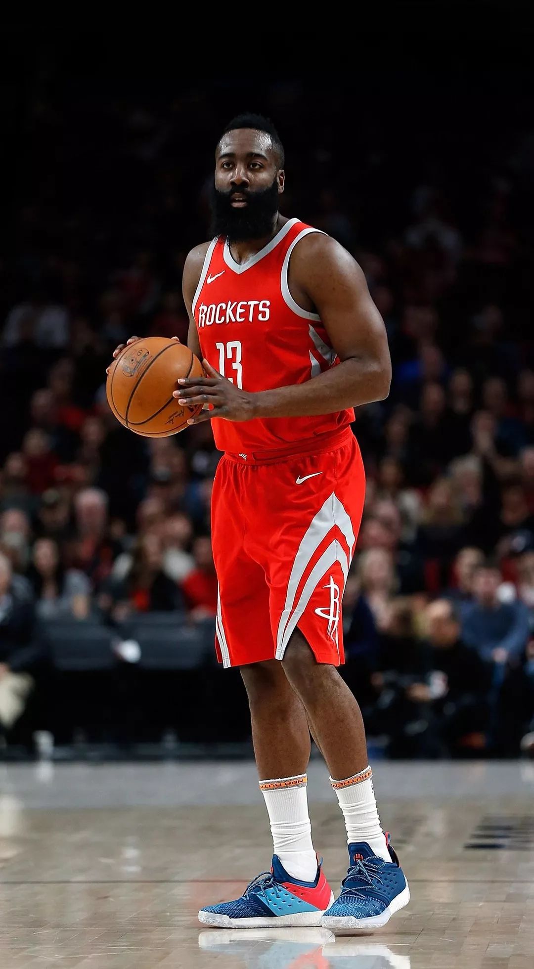 西甲｜迎战奥萨苏纳临时展延 巴塞队医赛前突骤逝