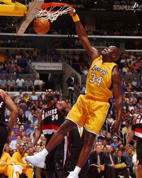 《星之破晓》联动《流星蝴蝶剑》：欲盖弥彰的路径依赖