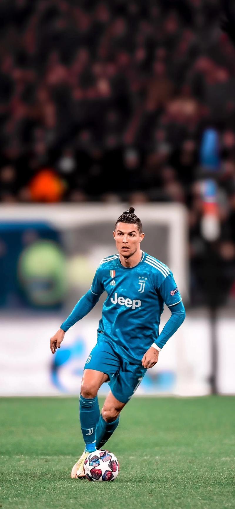 和妻子婚变 原因或曝光 女儿获游泳大奖 妻子庆祝 谁注意杜锋反应